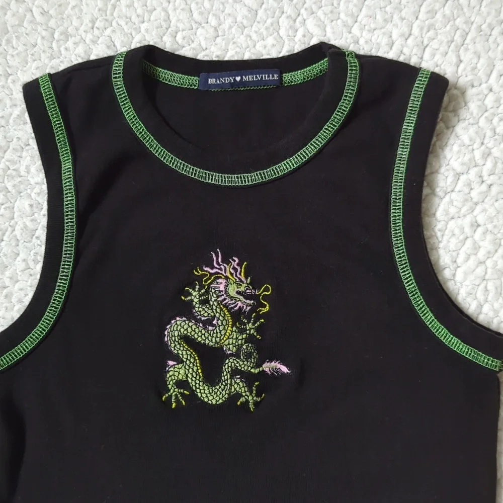 Brandy Melville Connor Dragon Tank - Picture 2 of 4